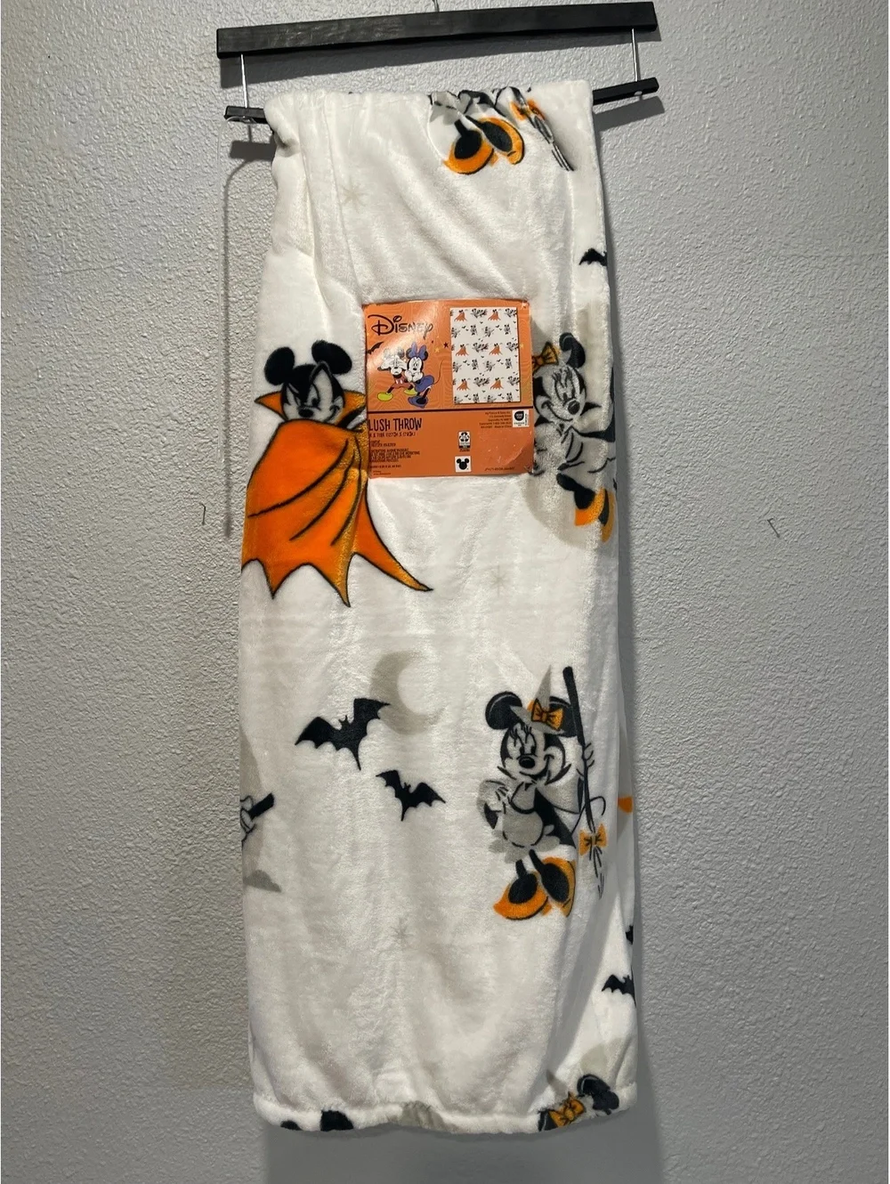 Disney Halloween Plush Throw Blanket 50x70 Inches